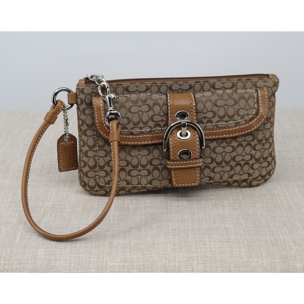 Coach Vintage Signature Jacquard Buckle Wristlet Demi Pouch Khaki Tan Y2K